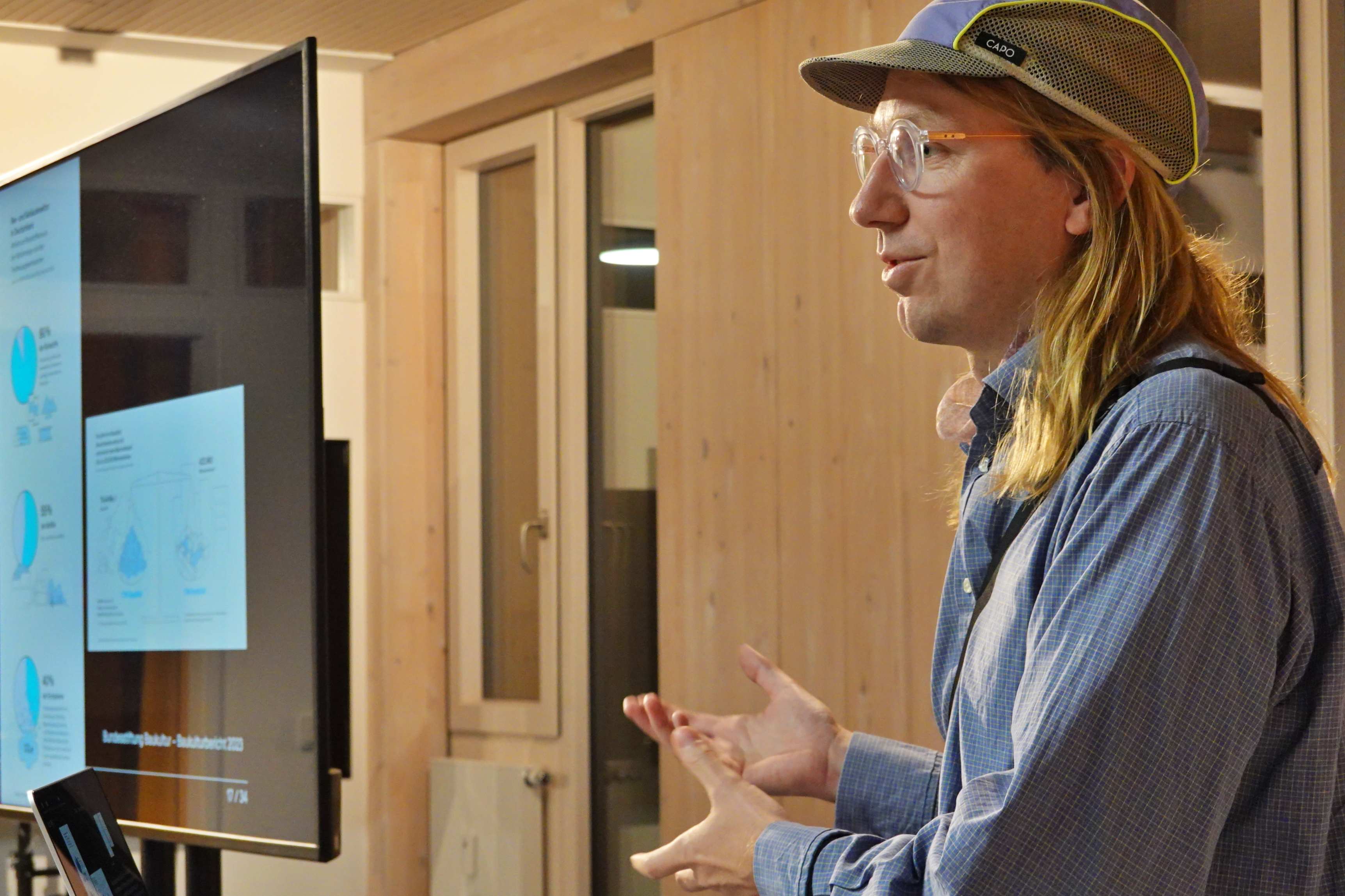 20250930_VA-Engelke_nestbau%20%2842%29_bearb-500kb